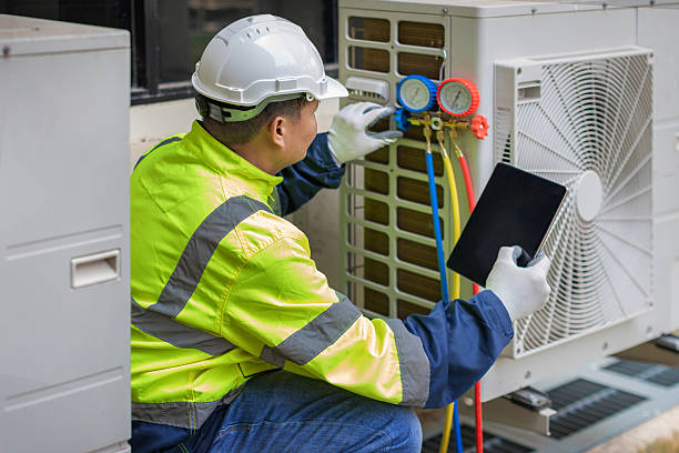 Professional Hvac technician working in Secaucus, NJ